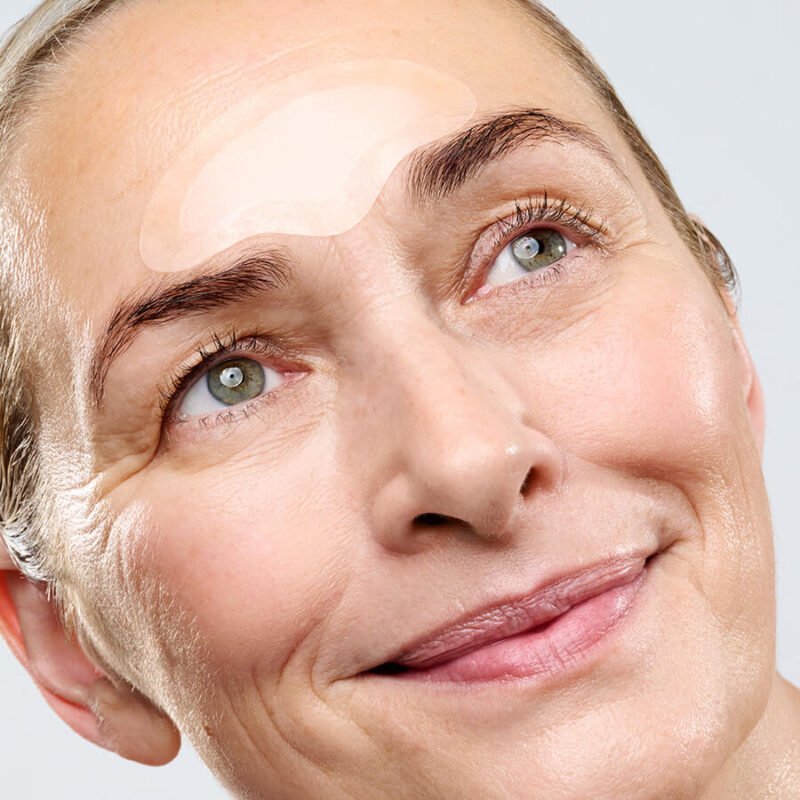CurrentBody Skin Forehead Microneedling Patch - Image 2